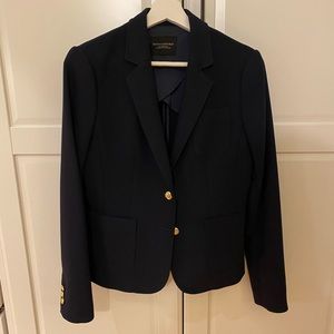Almost new worn only once size 6 classic navy blue blazer